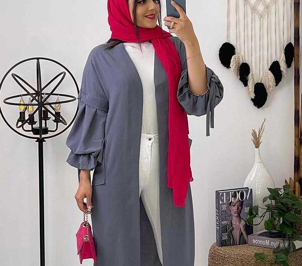عکس مدل مانتو ابروبادی بلند دکمه دار