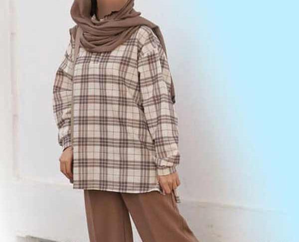 عکس مدل مانتو جلو بسته بلند با شلوار گشاد