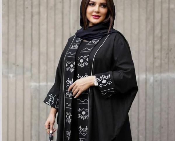 عکس مدل مانتو بلند با پارچه کرپ کش