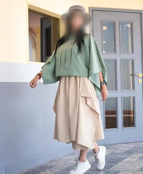 عکس مدل مانتو دامن کلوش جلو باز