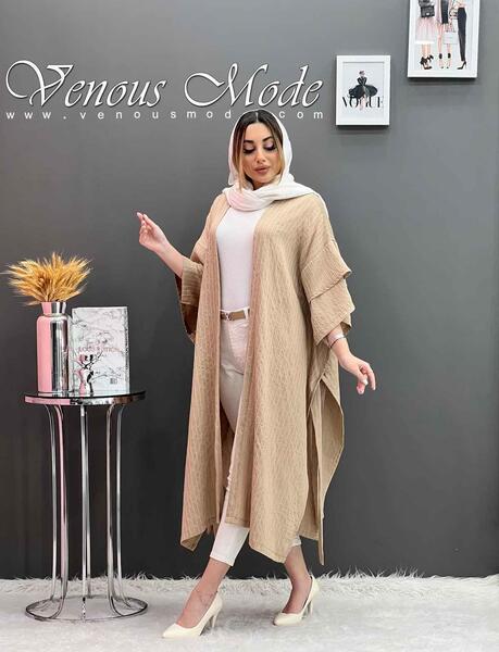 عکس مدل مانتو بلند چاک دار ساده