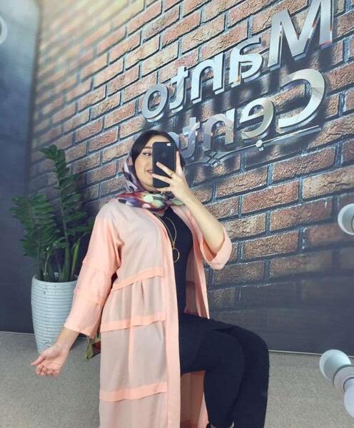 عکس مدل مانتو بلند چین دار جلو باز