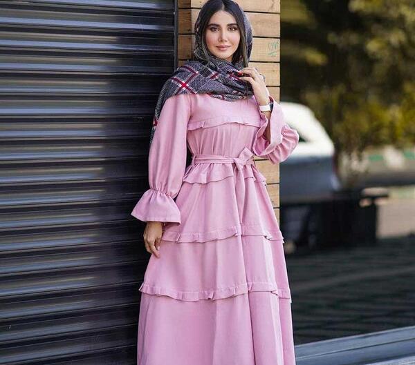 عکس مدل مانتو بلند دخترانه چین دار