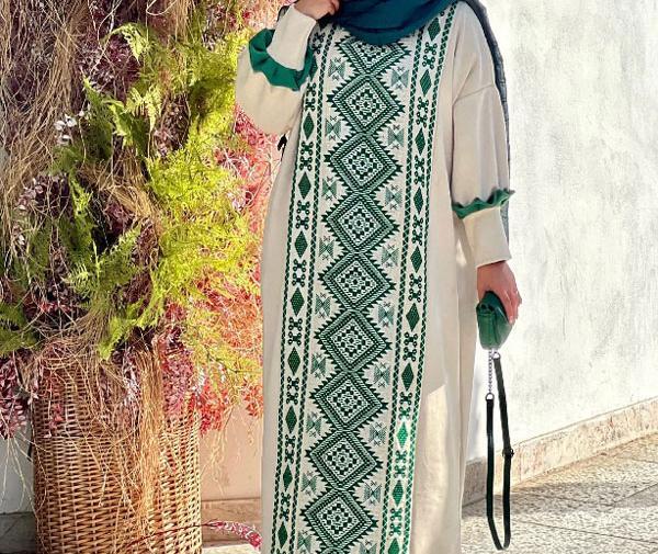 عکس مدل مانتو جلو باز سنتی جدید