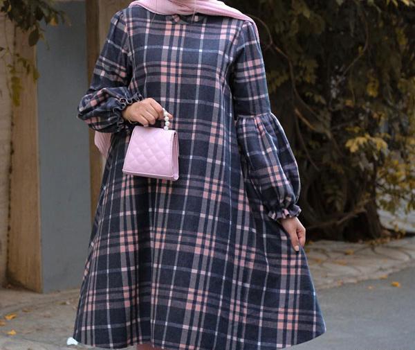 عکس مدل مانتو بلند چهارخونه زنانه