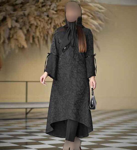 عکس مدل مانتو جلو باز ژاکارد مشکی