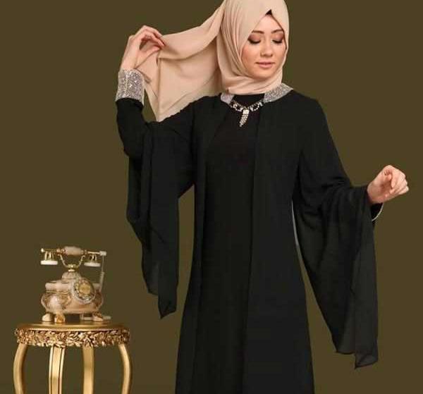 عکس مدل مانتو بلند مشکی خاص