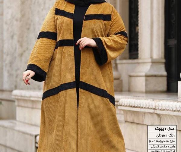 عکس مدل مانتو بلند دکمه دار ساده