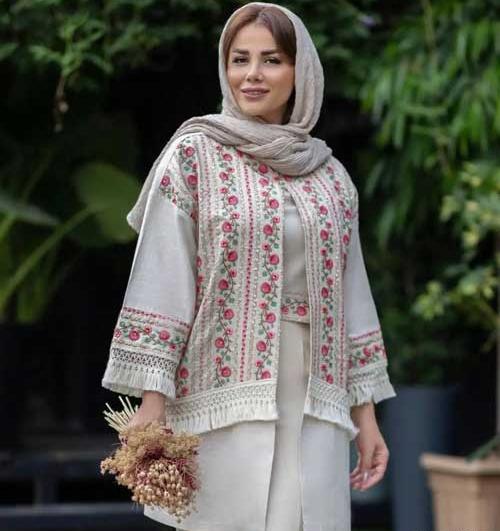عکس مدل مانتو جلو باز کوتاه بچه گانه