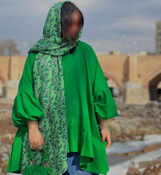 عکس مدل مانتو پیلی دار جلو باز