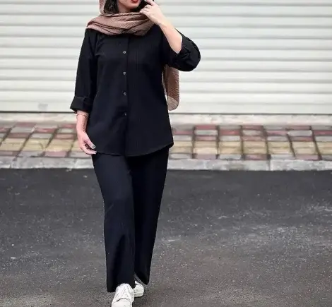 عکس مدل مانتو مشکی بلند ساده مجلسی