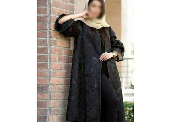 عکس مدل مانتو بلند مجلسی مشکی جدید