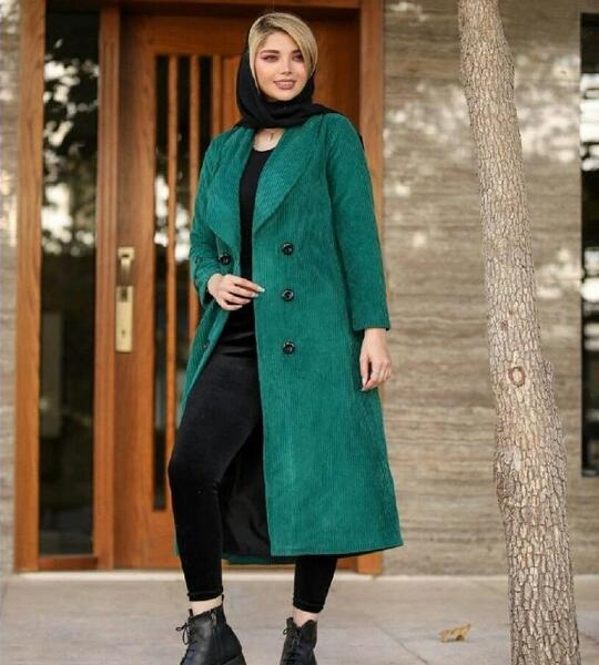عکس مدل مانتو بلند مخمل کبریتی