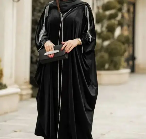 عکس مدل مانتو بلند مخمل مجلسی