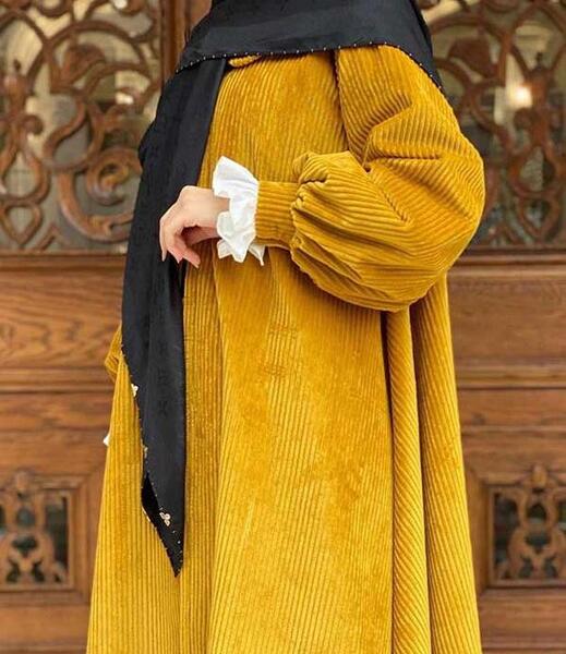 عکس مدل مانتو بلند مخمل مشکی