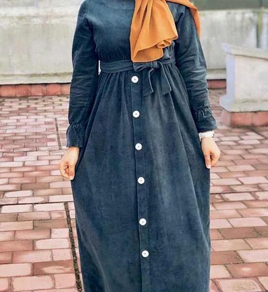 عکس مدل مانتو بلند مخمل زنانه