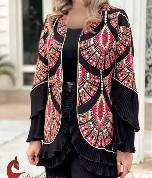 عکس مدل مانتو بلند با پارچه سوزن دوزی هندی