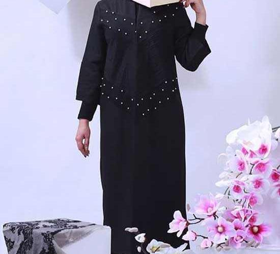 عکس مدل مانتو بلند نخی مشکی