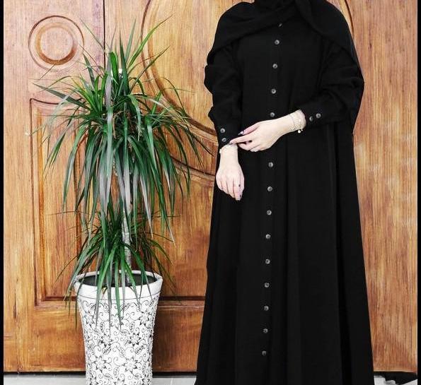عکس مدل مانتو مشکی بلند و شیک