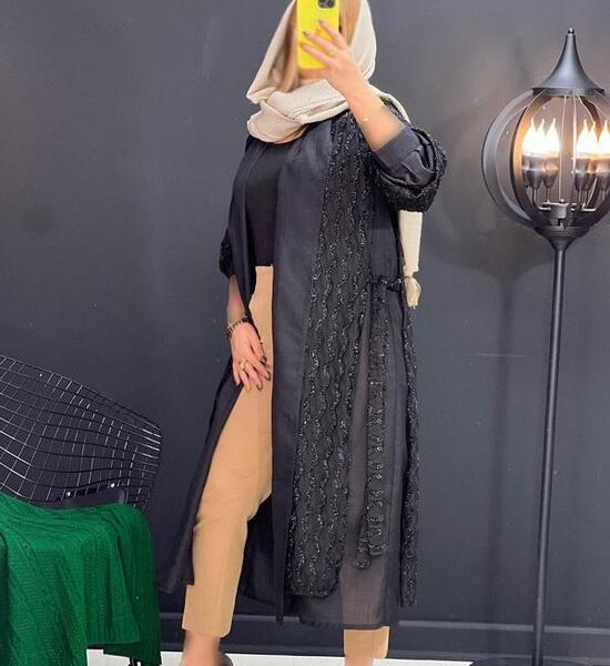 عکس مدل مانتو مجلسی بلند مشکی لمه