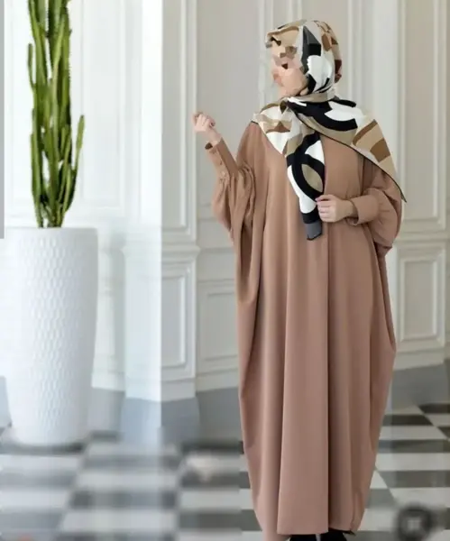 عکس مدل مانتو بلند لبنانی شیک