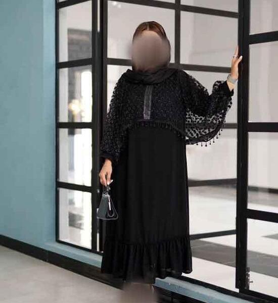 عکس مدل مانتو بلند با گیپور کار شده