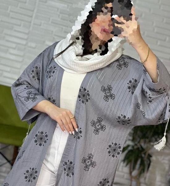عکس مدل مانتو نخی طرح دار بلند