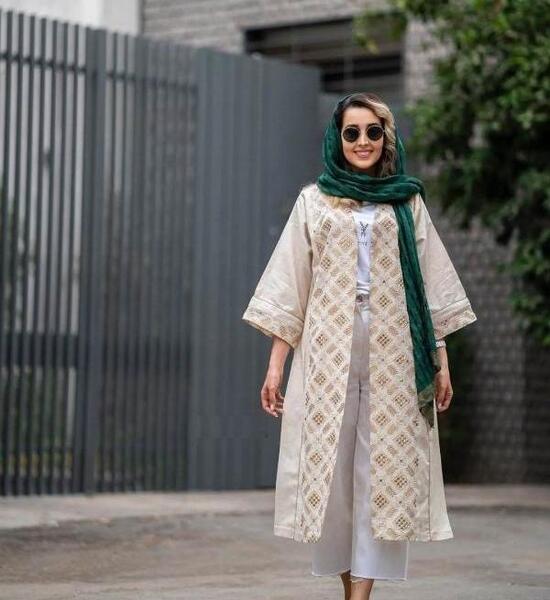 عکس مدل مانتو با پارچه لنین طرح دار بلند