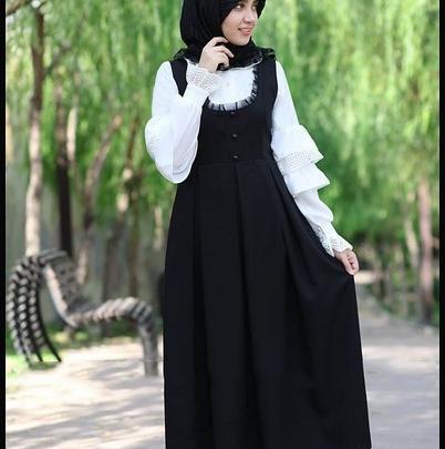 عکس مدل مانتو دخترانه بلند سیاه