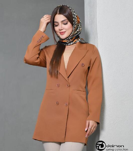 عکس مدل مانتو کتی بلند دکمه دار
