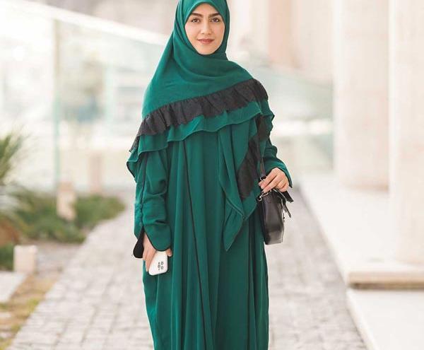 عکس مدل مانتو بلند حجاب دار