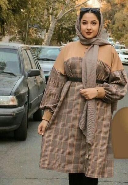 عکس مدل مانتو بلند کلوش چهارخونه