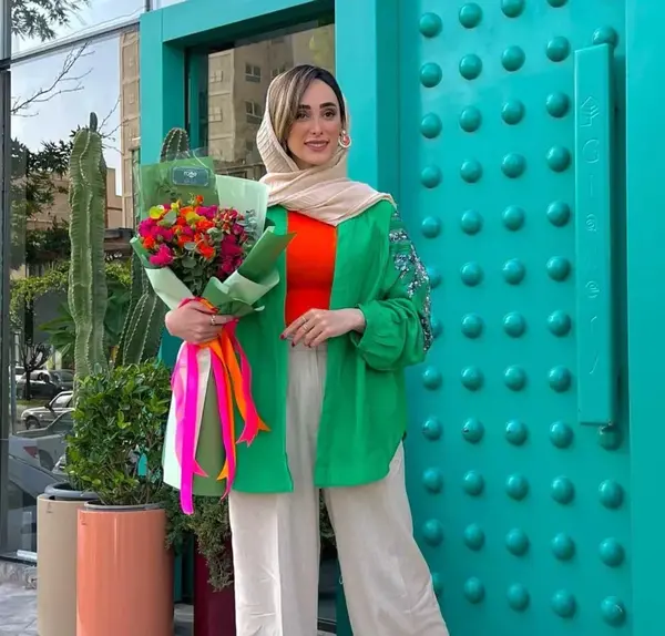 عکس مدل مانتو بلند تابستانی ۱۴۰۲