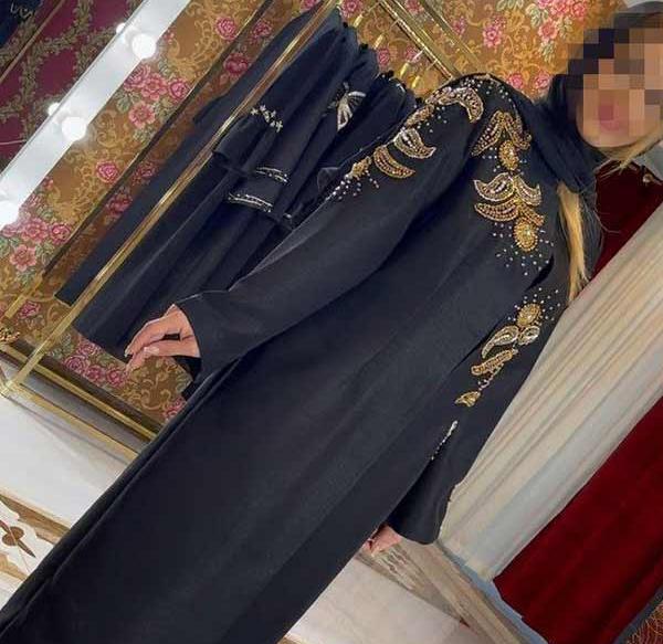 عکس مدل مانتو بلند با پارچه کرپ نخ