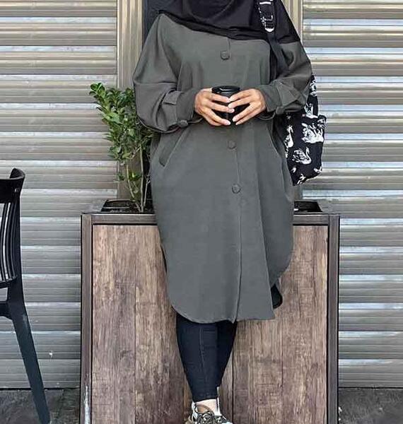 عکس مدل مانتو جدید مشکی ساده
