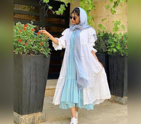عکس مدل مانتو جدید ۱۴۰۲ زنانه بلند