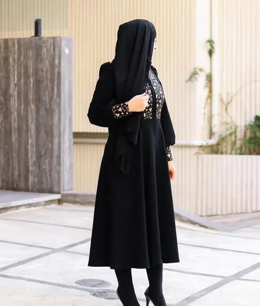 عکس مدل مانتو مشکی جدید ترکیبی