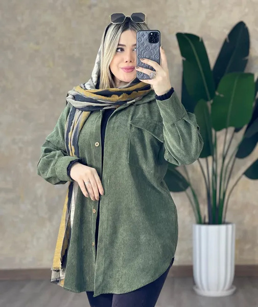 عکس مدل مانتو مخمل کبریتی ریز