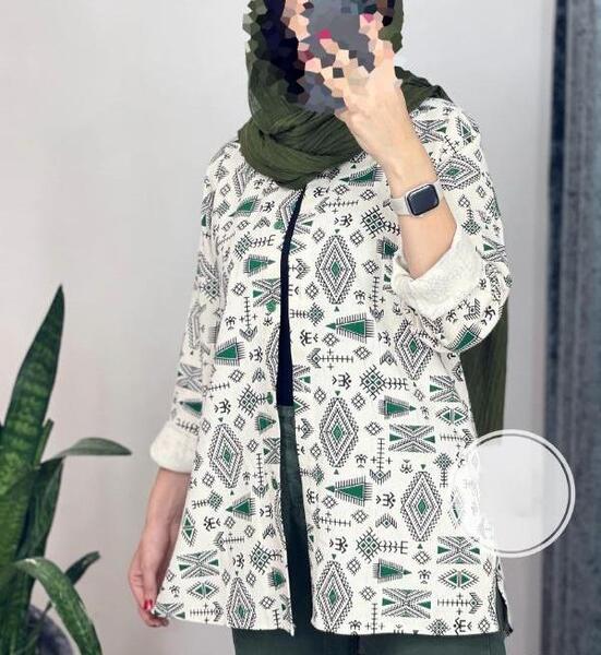 عکس مدل مانتو نخی گلدار جلو باز