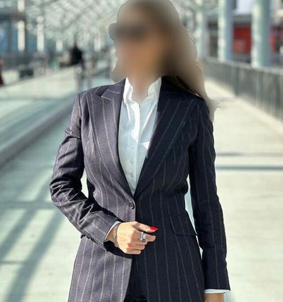 عکس مدل مانتو اسپرت با پارچه فاستونی