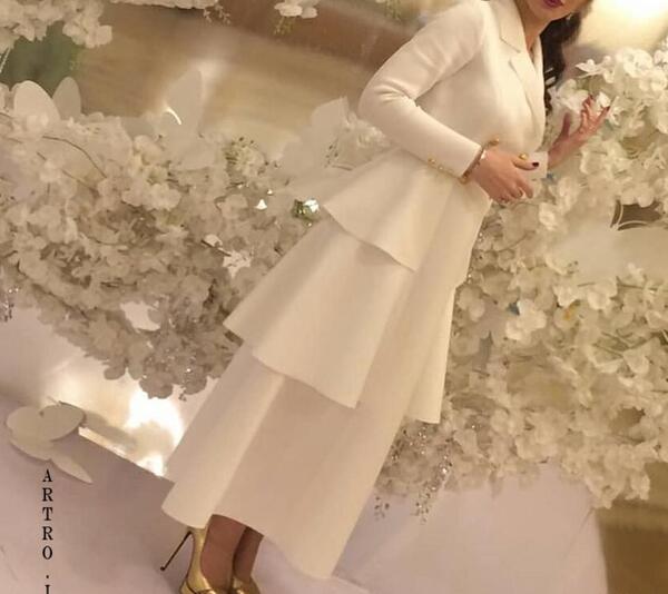 عکس مدل مانتو سفید اسپرت دخترانه