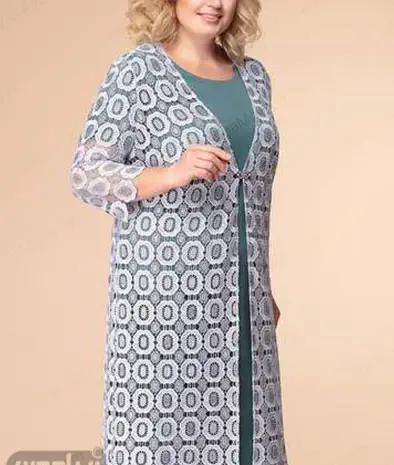 عکس مدل مانتو نخی گلدار برای افراد چاق