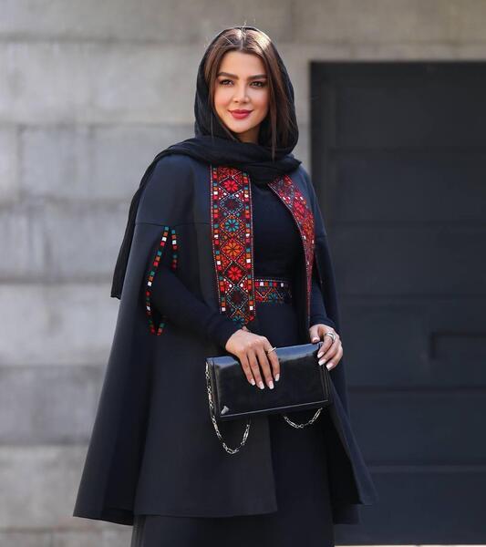 عکس مدل مانتو و دامن بلند