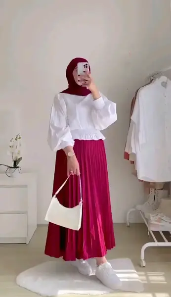 عکس مدل مانتو و دامن پلیسه