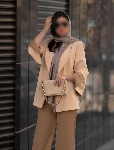 عکس مدل مانتو یقه ارشال دخترانه