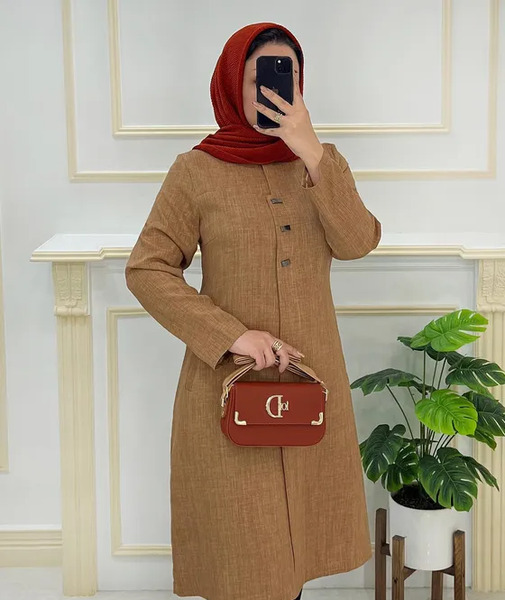عکس مدل مانتو یقه امریکایی بلند