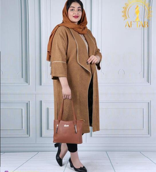 عکس مدل مانتو یقه امریکایی بزرگ