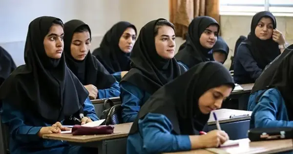 عکس مدل مانتو و شلوار مدرسه راهنمایی