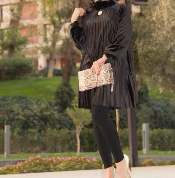 عکس مدل مانتو مخمل آینه ای