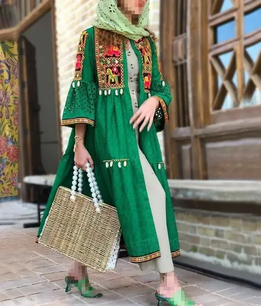 عکس مدل مانتو سنتی گلدار جدید